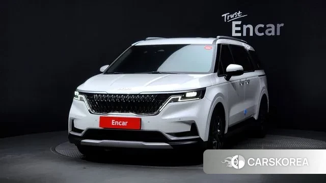 Kia Carnival 4th generation 2023 Белый из Кореи