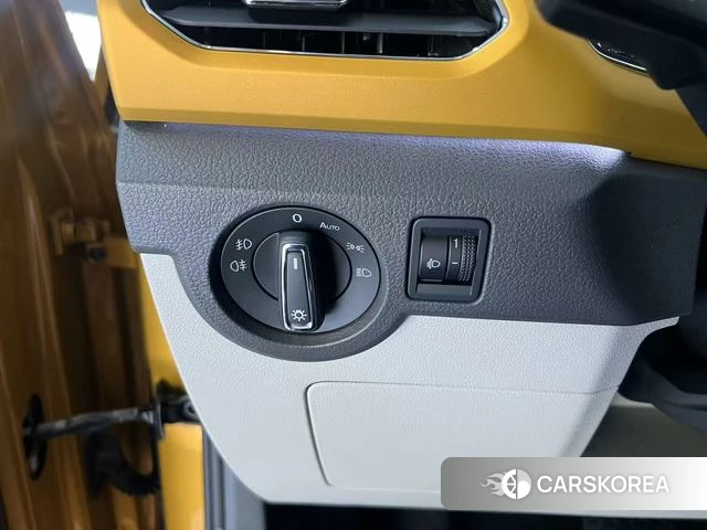 Volkswagen T-Cross 2021 Желтый из Китая