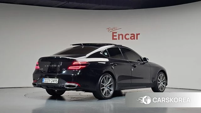 Genesis The New G70 2024 Черный из Кореи