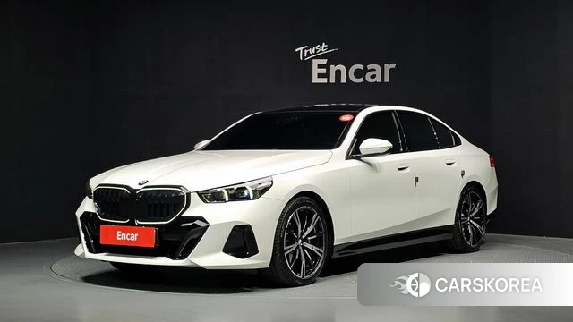 BMW 5 Series (G60) 2026 Белый из Кореи