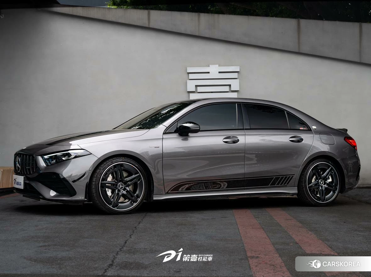 Mercedes-Benz AMG A-Class 2023 Темно-серый из Китая
