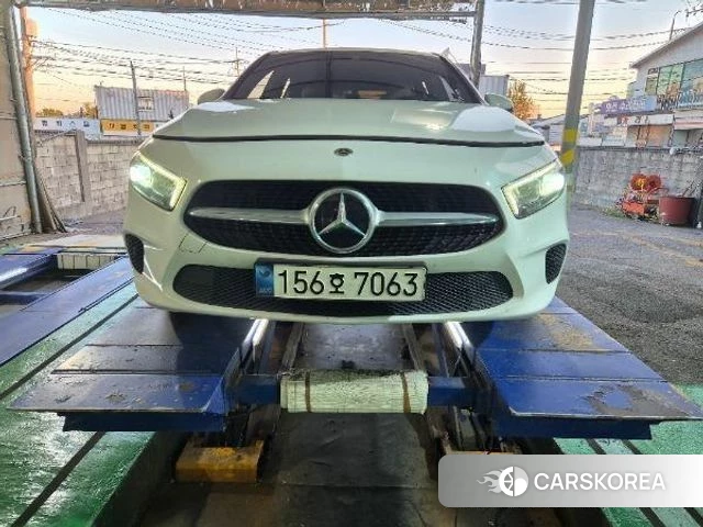 Mercedes-Benz A-Class W177 2021 Белый из Кореи