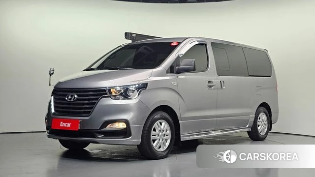 Hyundai The New Grand Starex 2018 Серебристо-серый из Кореи