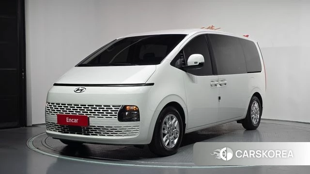 Hyundai Staria 2022 Белый из Кореи