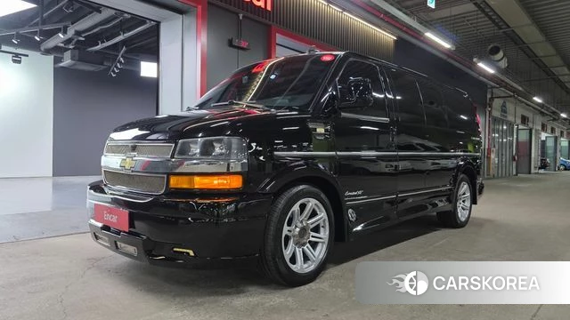 Chevrolet Express Van 2019 Черный из Кореи