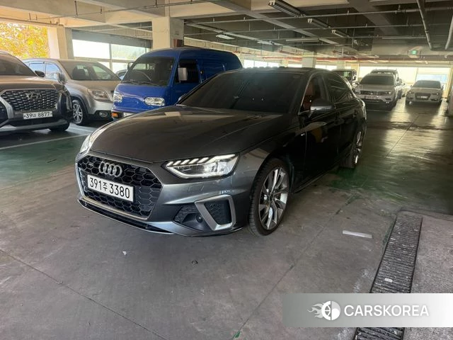 Audi A4 (B9) 2023 Серый из Кореи