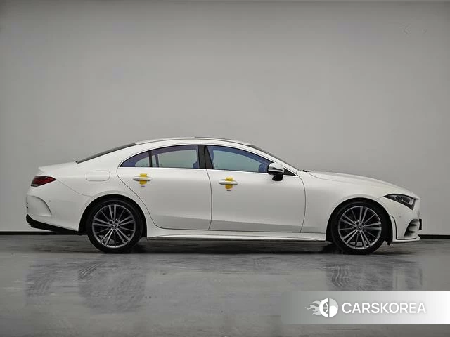 Mercedes-Benz CLS 2021 Белый из Китая