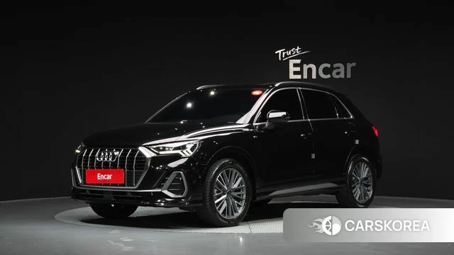 Audi Q3 (F3) 2023 Черный из Кореи