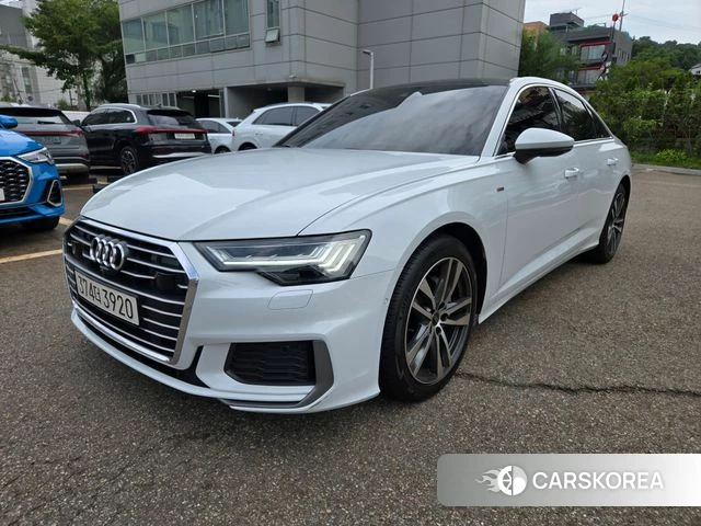 Audi A6 (C8) 2023 Белый из Кореи