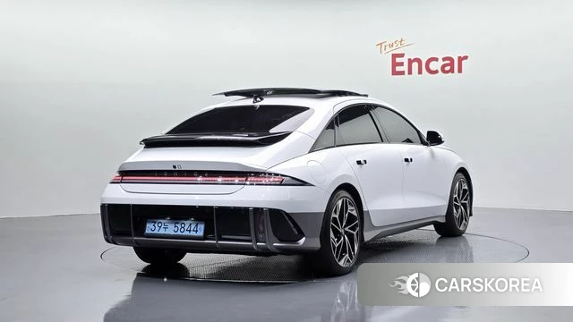 Hyundai Ionic 6 2022 Белый из Кореи