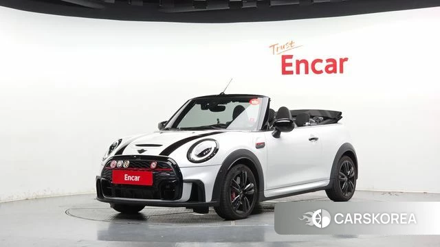 Mini Cooper S Convertible 2023 Белый из Кореи
