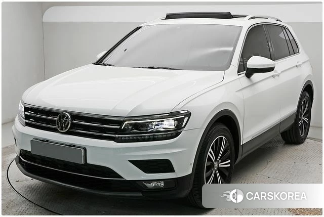 Volkswagen Tiguan second Generation 2018 Белый из Кореи