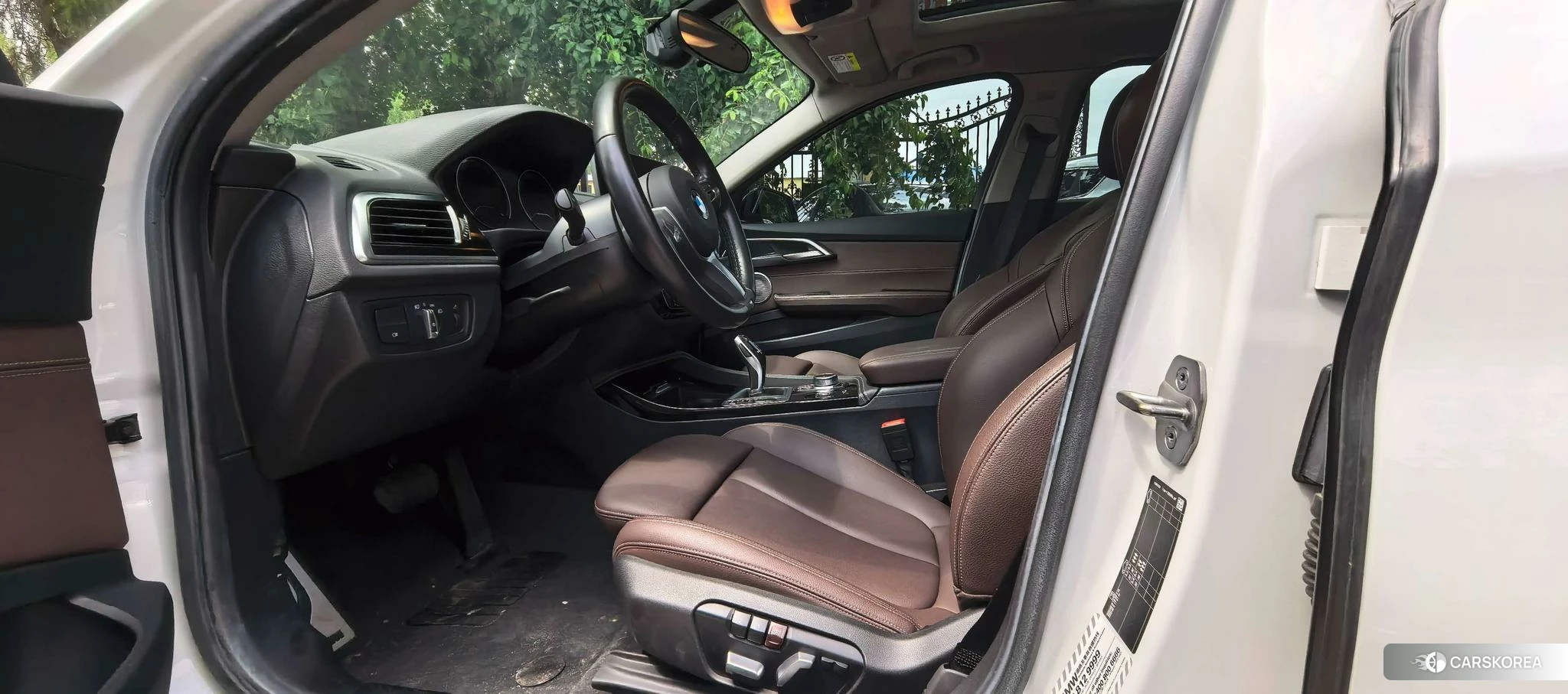 BMW 1 series 2019 Белый из Китая