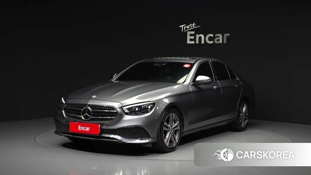 Mercedes-Benz E-Class W213 2022 Серый из Кореи