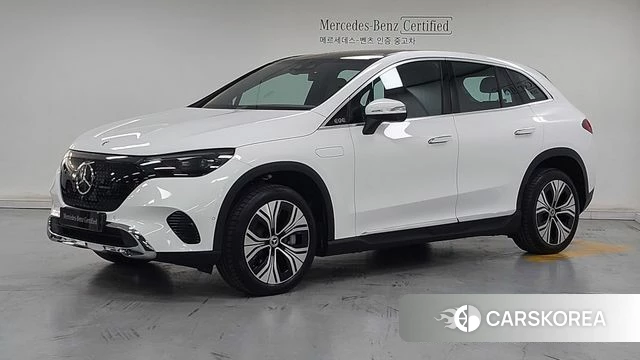 Mercedes-Benz EQE SUV X294 2026 Белый из Кореи