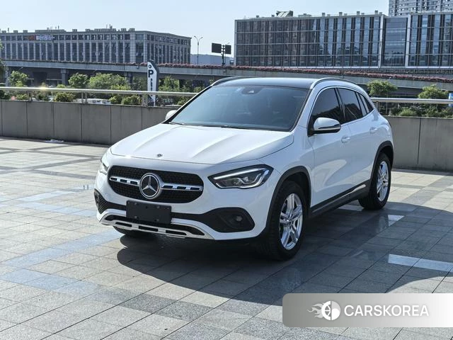 Mercedes-Benz GLA 2022 Белый из Китая