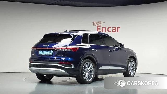Audi Q4 e-Tron (F4) 2025 Синий из Кореи
