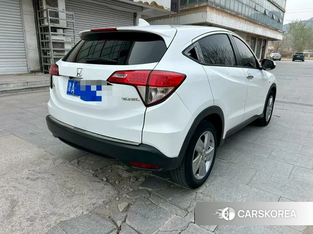 Honda Vezel 2021 Белый из Китая