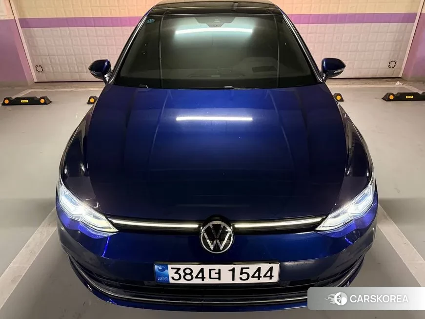 Volkswagen Golf 8th Generation 2022 Синий из Кореи
