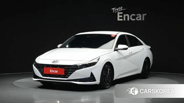 Hyundai Avante Hybrid (CN7) 2023 Белый из Кореи