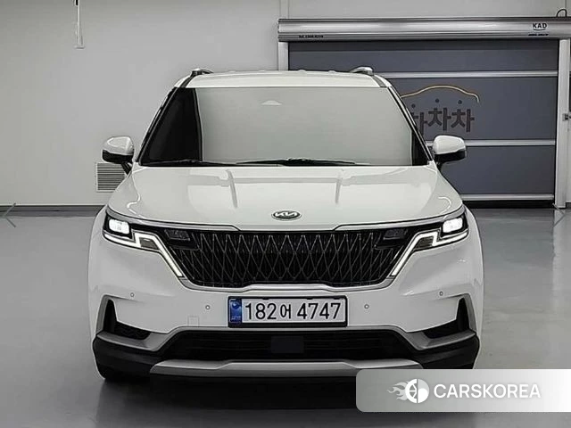 Kia Carnival 4th generation 2021 Белый из Кореи