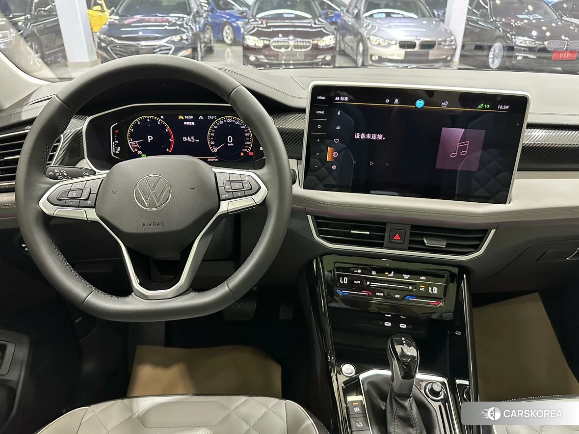Volkswagen Tayron 2023 Темно-серый из Китая