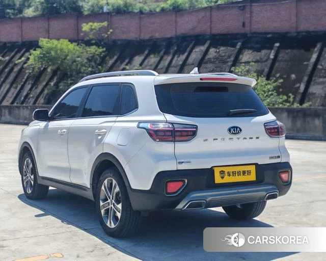 Kia Sportage 2021 Белый из Китая