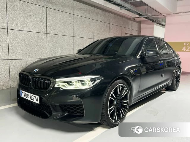 BMW M5 (F90) 2018 Черный из Кореи