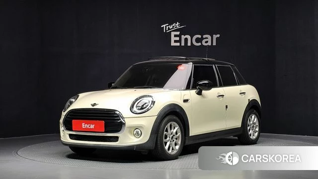 Mini Cooper 2019 Жемчужный цвет из Кореи