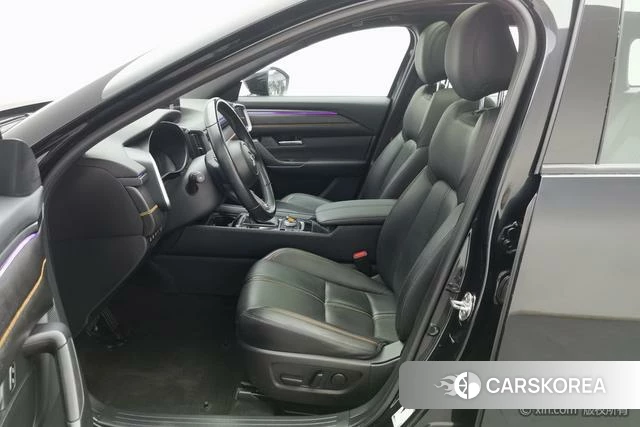 Mazda CX-50 2023 Черный из Китая