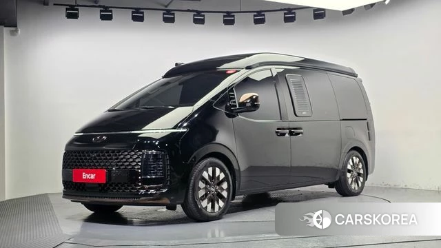 Hyundai Staria 2023 Черный из Кореи