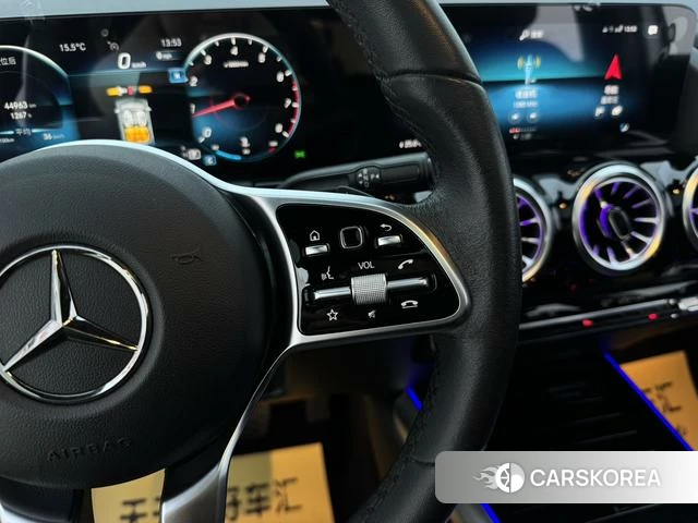 Mercedes-Benz GLA 2022 Белый из Китая