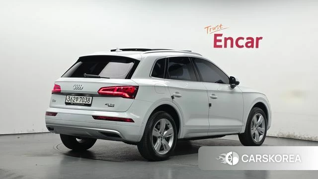 Audi Q5 (FY) 2020 Белый из Кореи