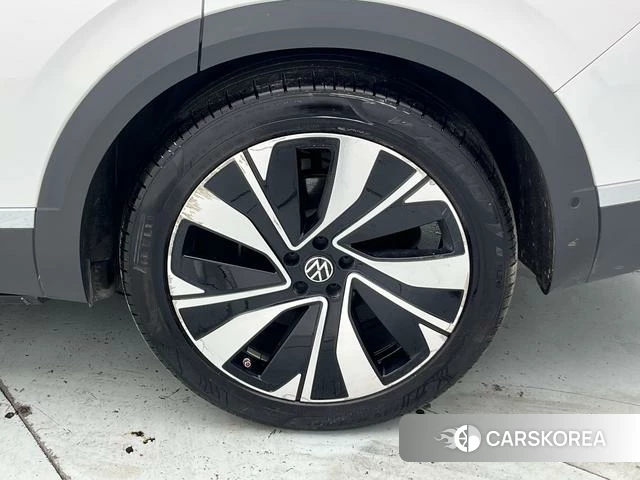 Volkswagen Talagon 2022 Белый из Китая