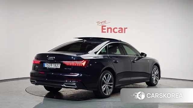 Audi A6 (C8) 2023 Синий из Кореи