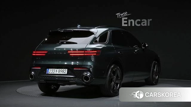 Genesis GV70 2023 Темно-зеленый из Кореи