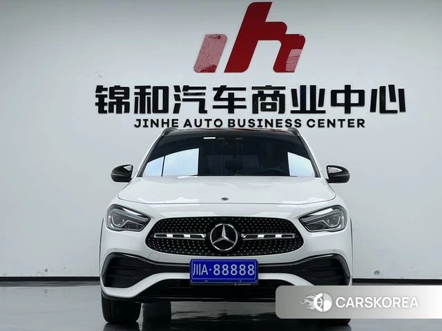 Mercedes-Benz GLA 2023 Белый из Китая