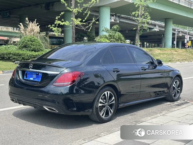 Mercedes-Benz C-class 2020 Зеленый из Китая