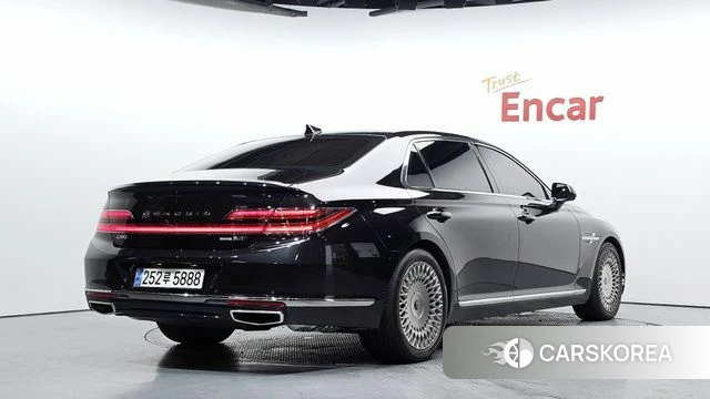 Genesis G90 2018 Черный из Кореи