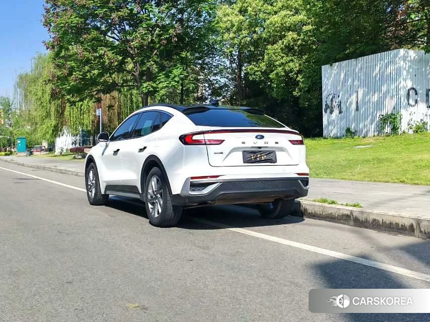 Ford Evos 2021 Белый из Китая