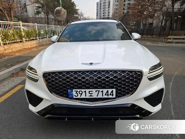 Genesis GV70 2022 Белый из Кореи