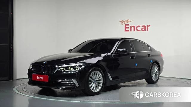 BMW 5 Series (G30) 2020 Черный из Кореи