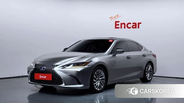 Lexus ES300h 7th generation 2019 Серебристо-серый из Кореи