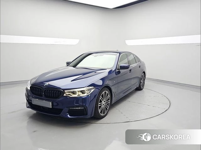 BMW 5 Series (G30) 2019 Синий из Кореи