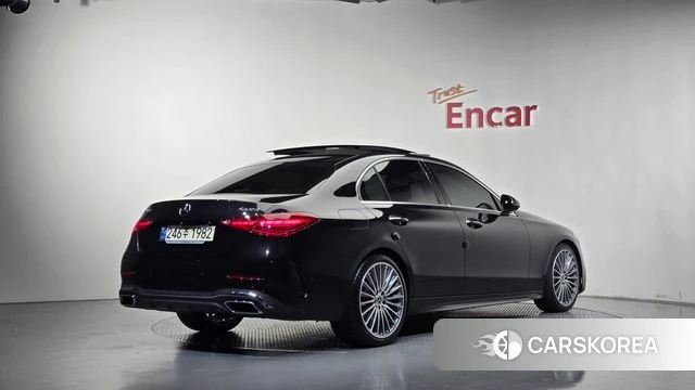 Mercedes-Benz C-Class W206 2023 Черный из Кореи