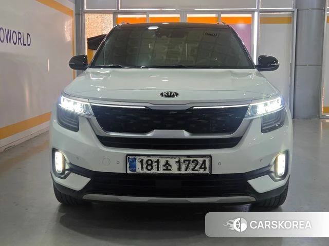 Kia Seltos 2020 Белый из Кореи