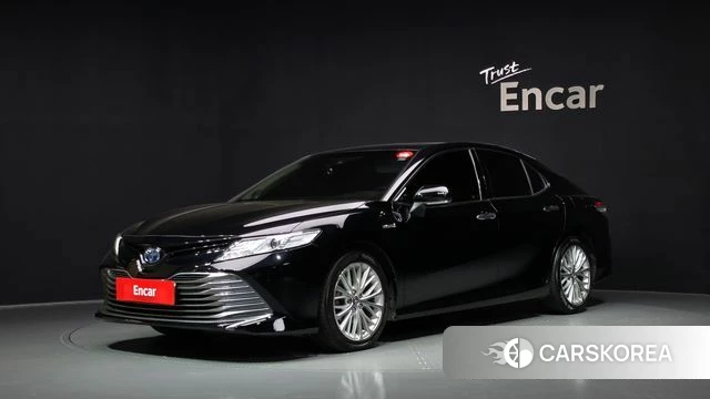 Toyota Camry (XV70) 2019 Черный из Кореи