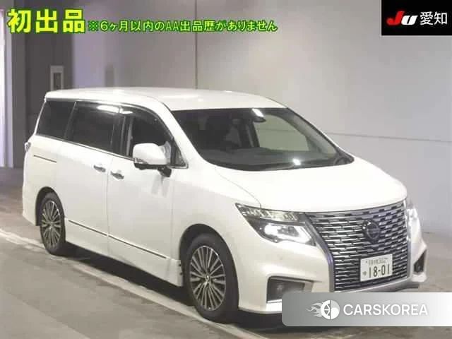 Nissan Elgrand 2021 из Японии