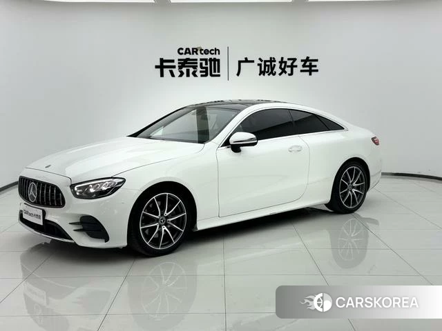 Mercedes-Benz E-Class 2021 Белый из Китая