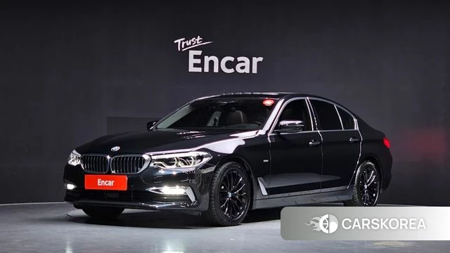 BMW 5 Series (G30) 2018 Черный из Кореи